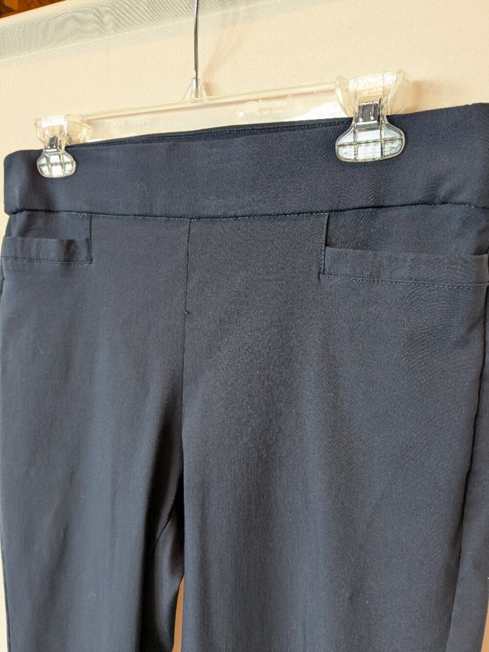 Liz Claiborne Career Navy Pullon Ankle Pants - Picture 2 of 7